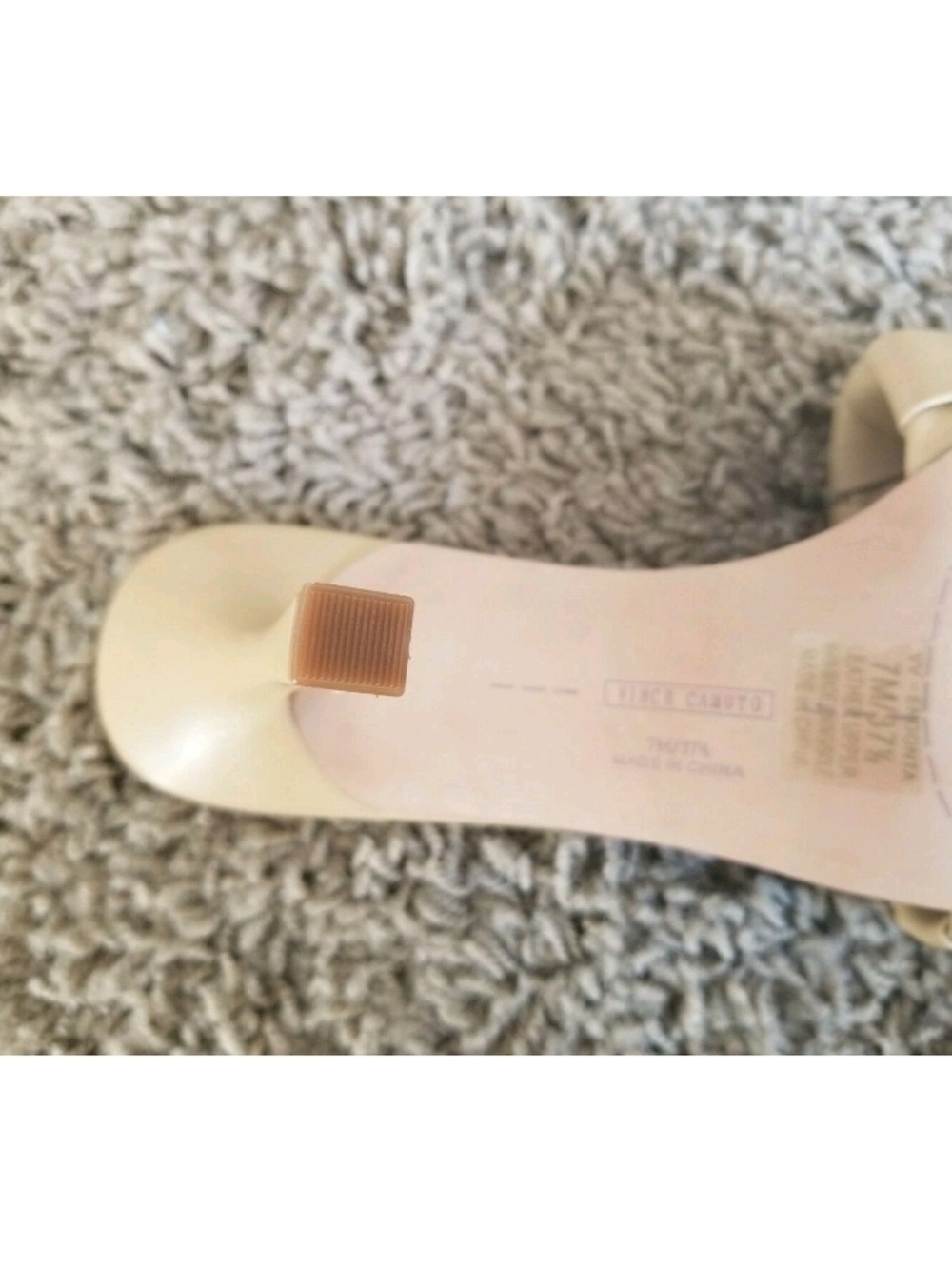 🆕🌹Endonta Pintucked Braided Leather Stiletto Sandal VINCE CAMUTO leche/bone 7 - Picture 7 of 8